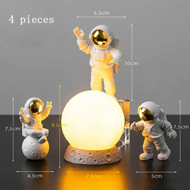 Mini Yellow Moon Astronauts Light